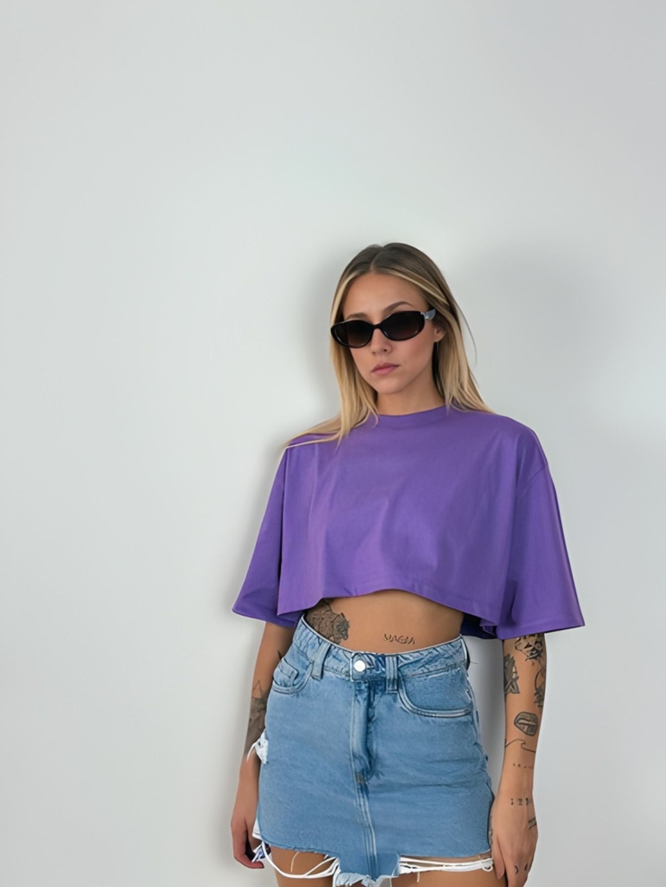 Camiseta Cropped Oversized Aveloz- Roxa
