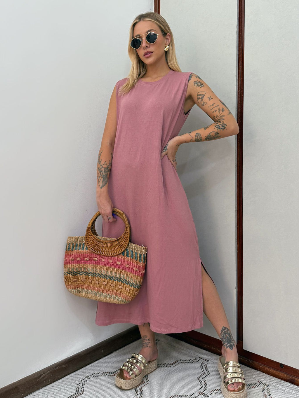 Vestido Midi Regata de Malha Com Fenda Lateral Feminino Aveloz Elegance-Rosa