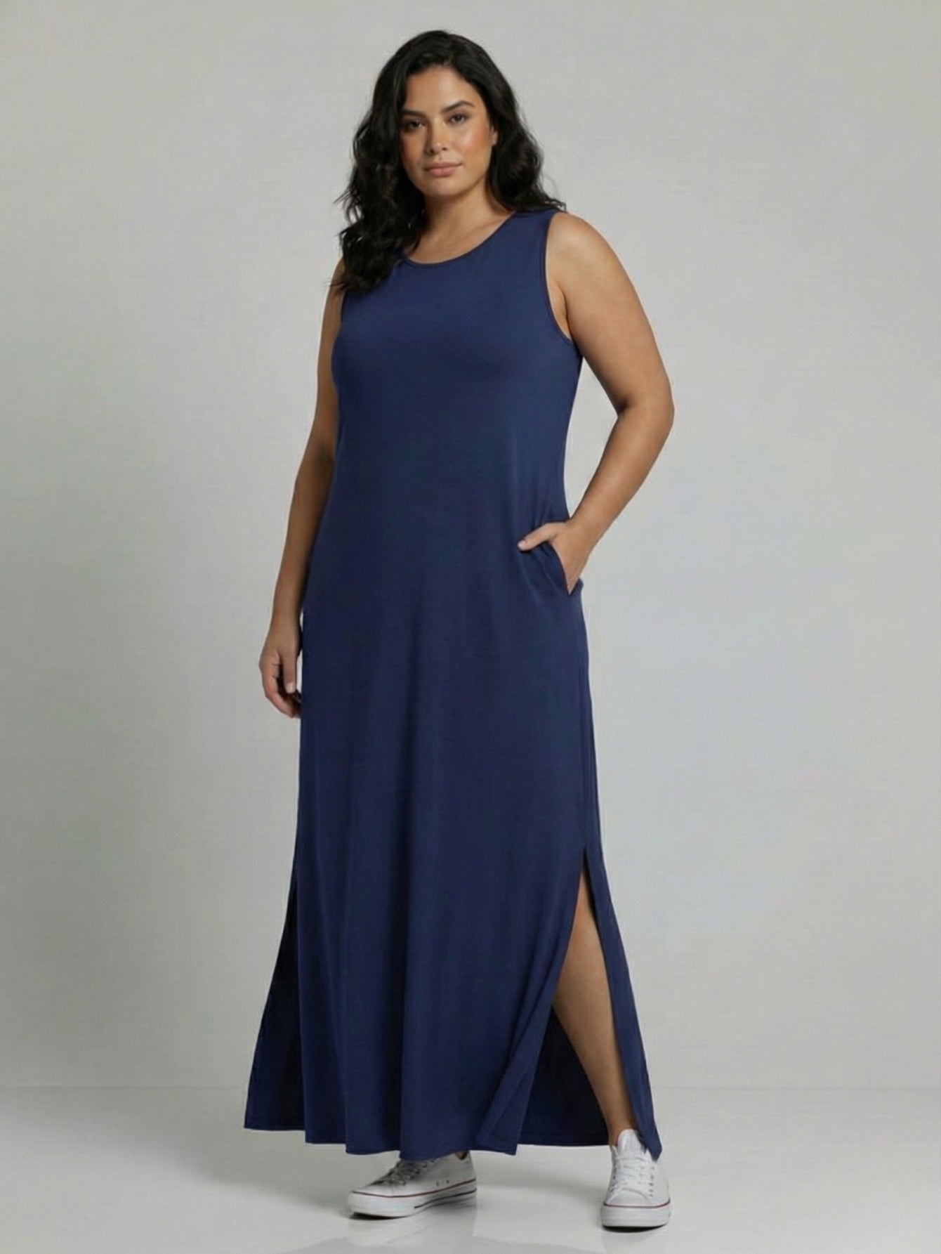 Vestido Longo Aveloz Viscolycra Soltinho Plus Size com Bolso Azul Marinho