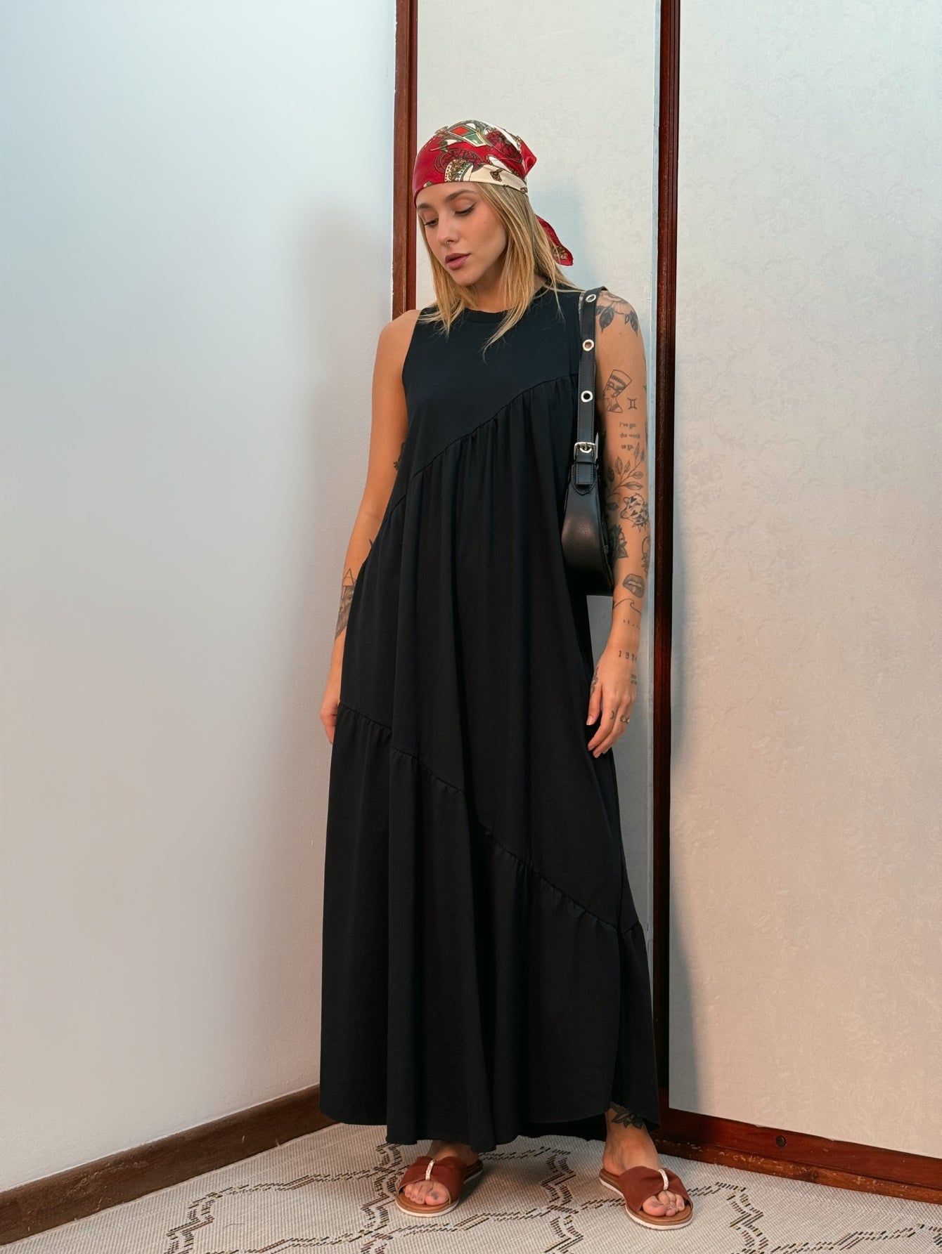 Vestido Longo Feminino Soltinho malha algodão Aveloz Preto