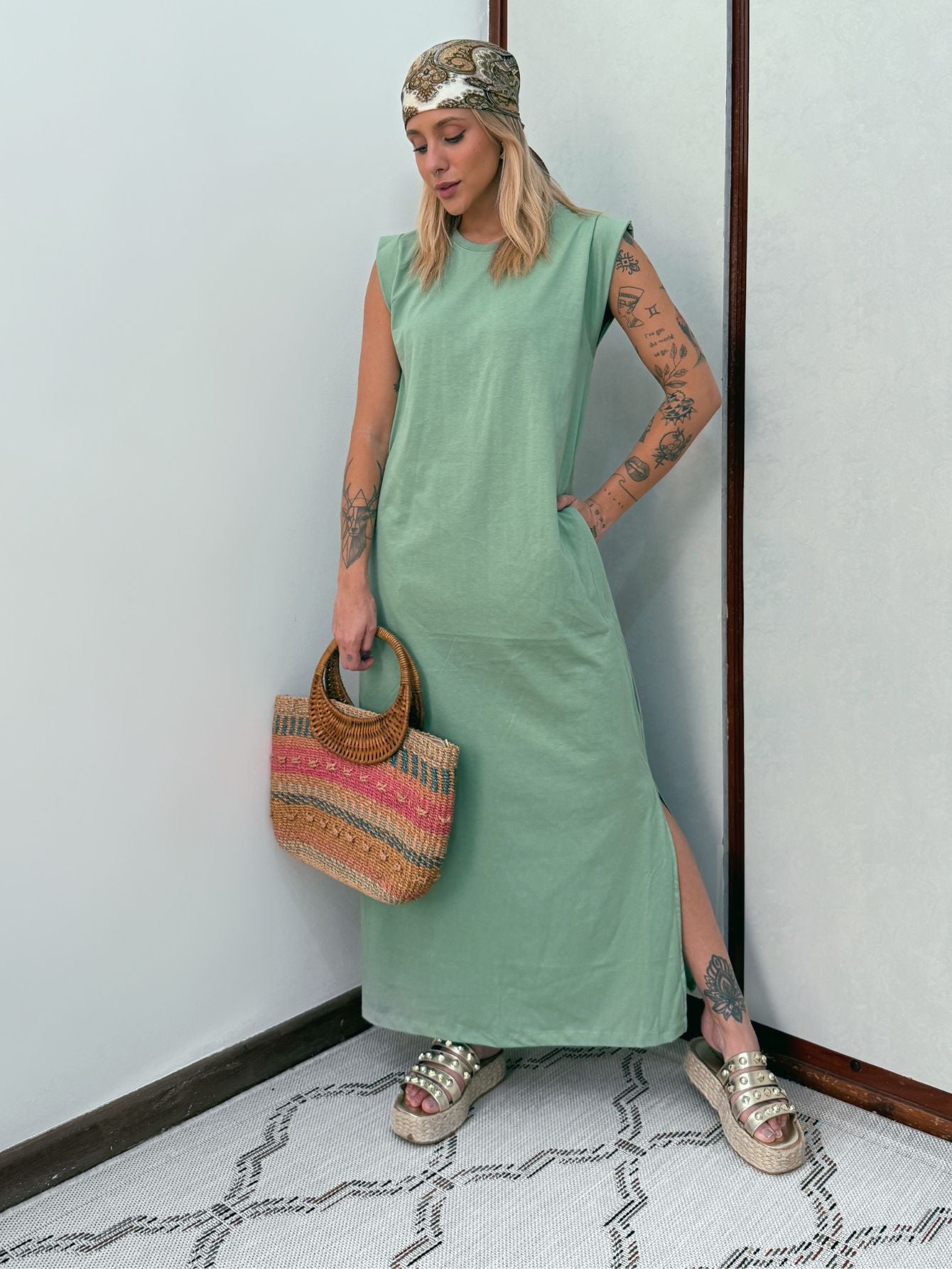 Vestido Longo Muscle Tee Em Algodão Com Bolso Aveloz Verde