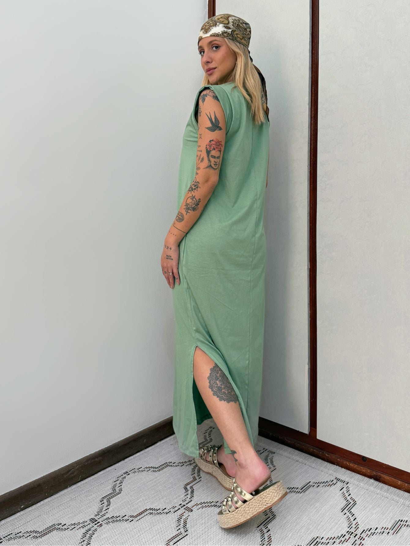 Vestido Longo Muscle Tee Em Algodão Com Bolso Aveloz Verde
