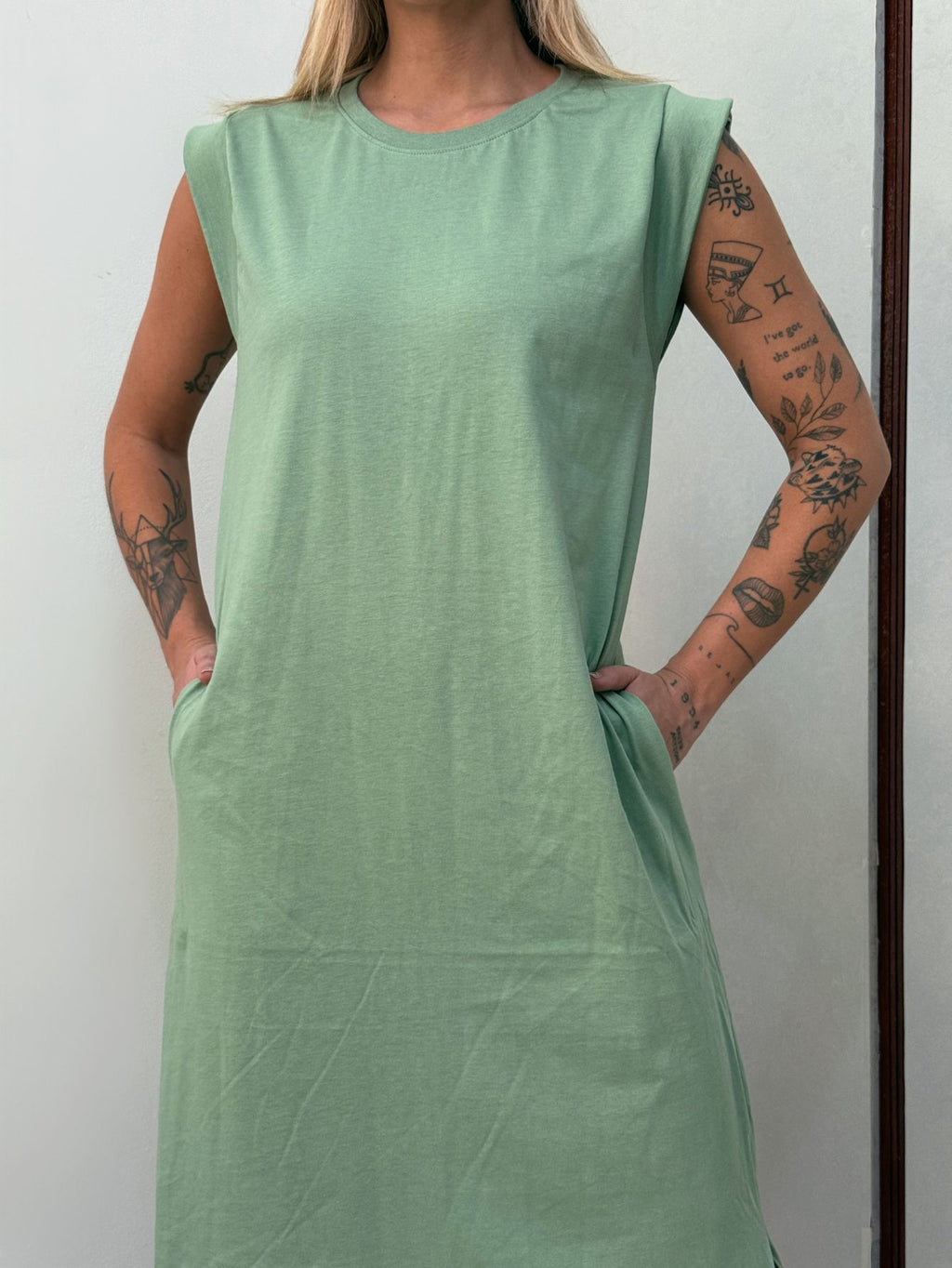 Vestido Longo Muscle Tee Em Algodão Com Bolso Aveloz Verde