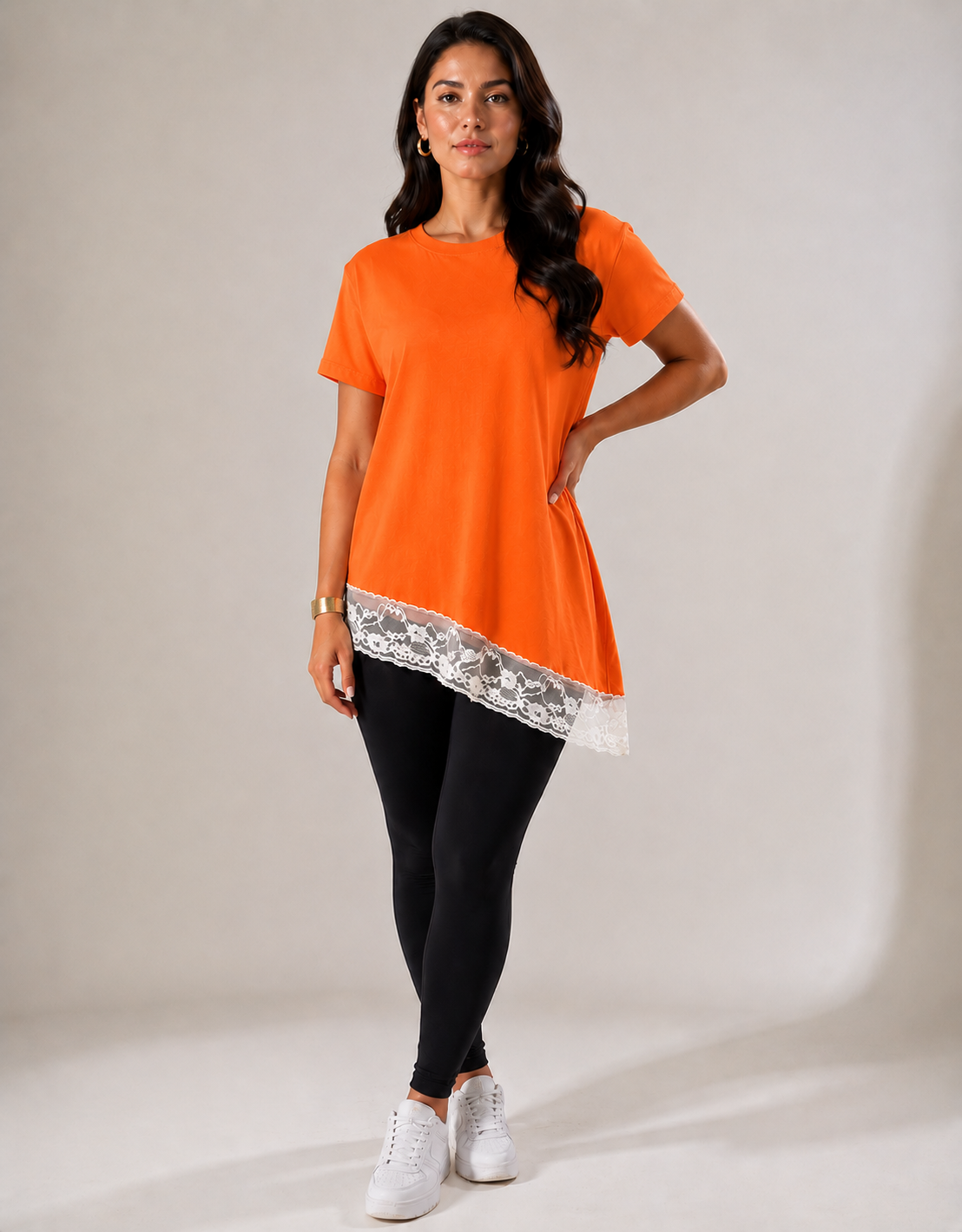 Blusa Assimétrica Feminina com Renda Laranja