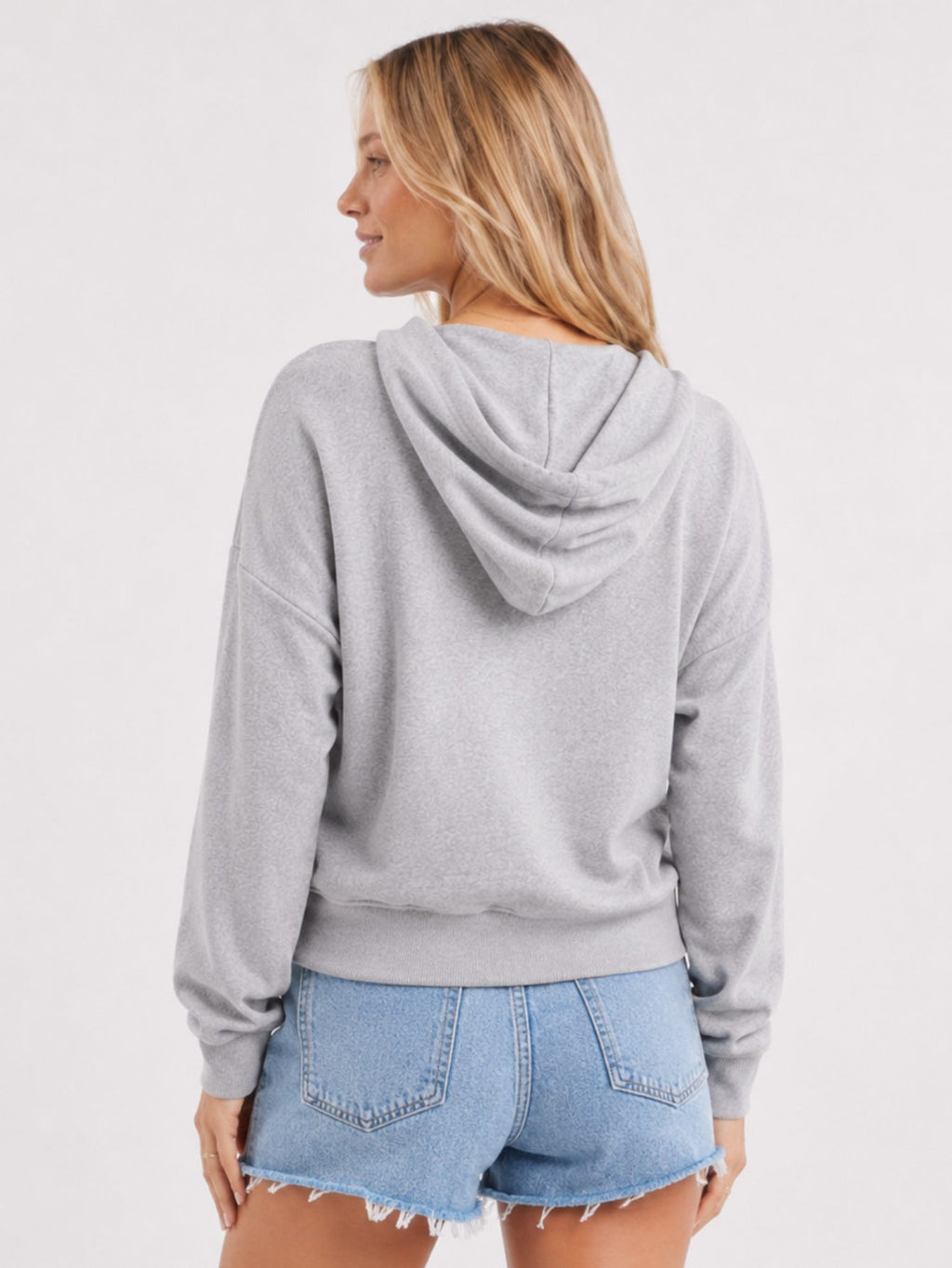Jaqueta Moletom feminina Cropped Flow Aveloz com zíper e Capuz Cinza