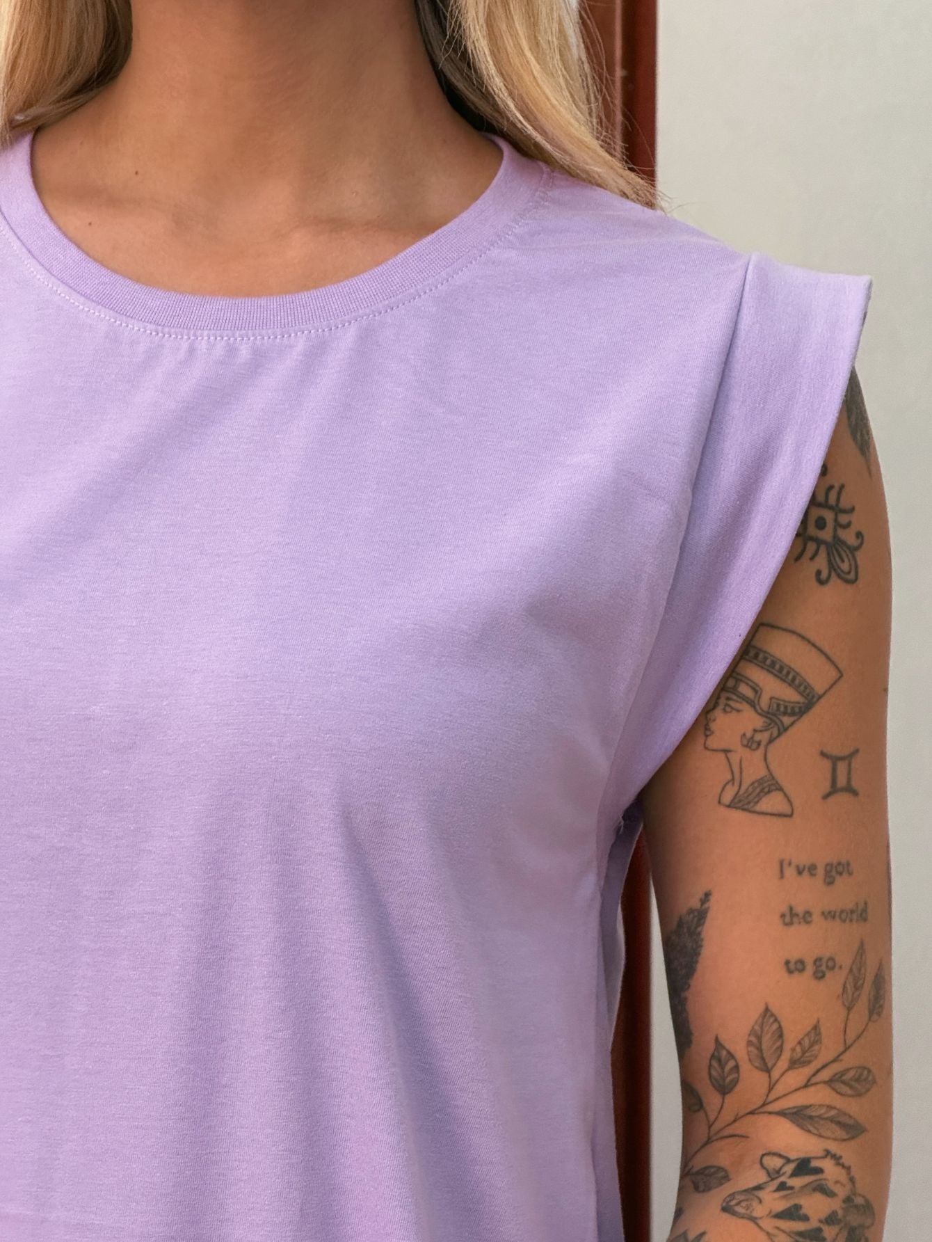 Vestido Longo Muscle Tee Em Algodão Com Bolso Aveloz Lilás