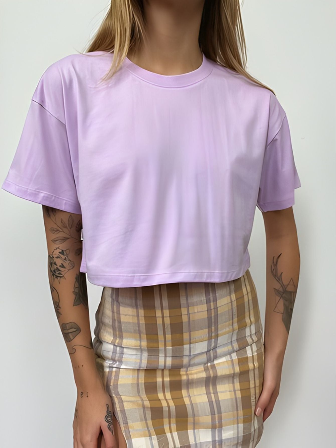 Camiseta Aveloz Feminina Cropped Lilás