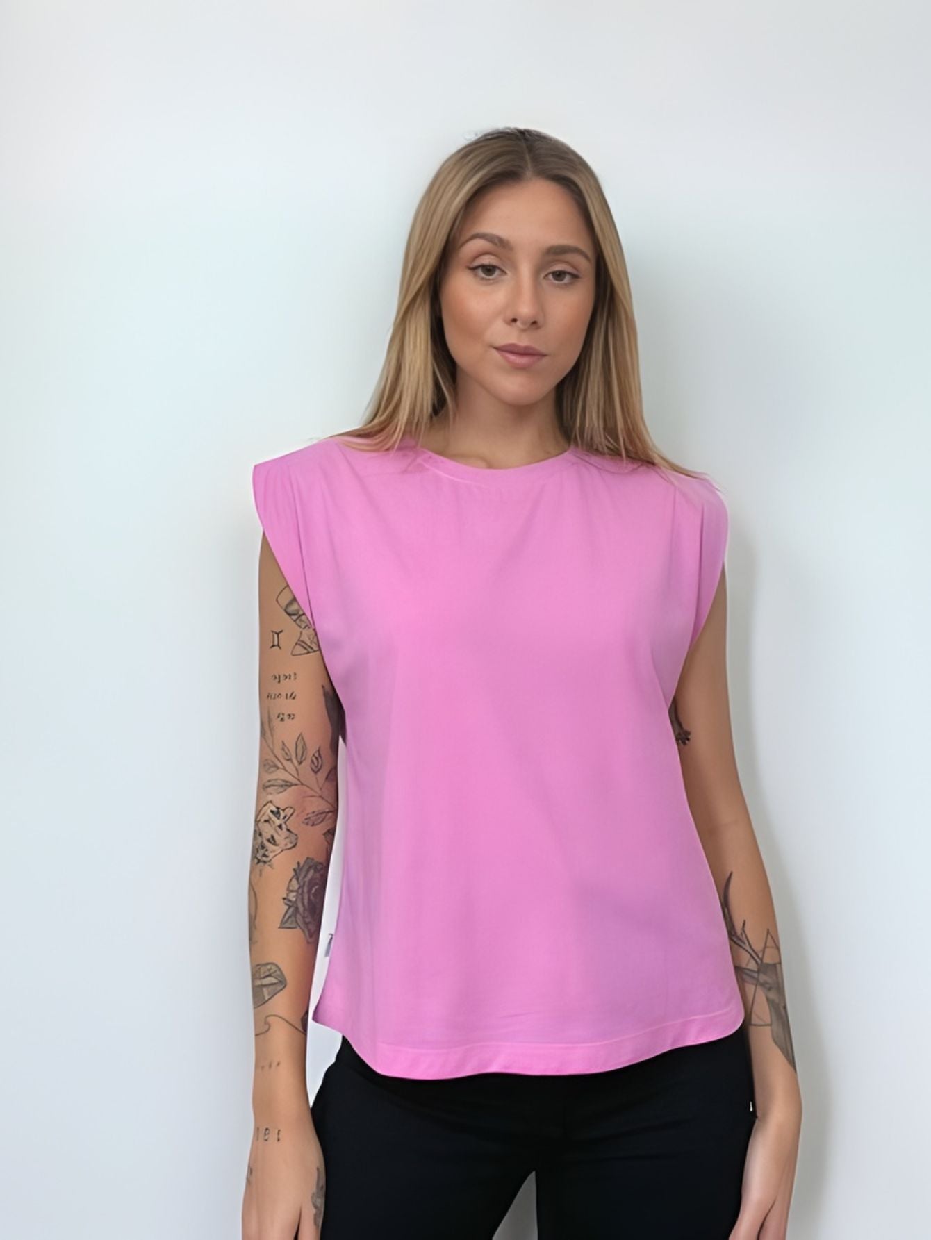 Camiseta Aveloz Feminina Muscle Tee Rosa Blush