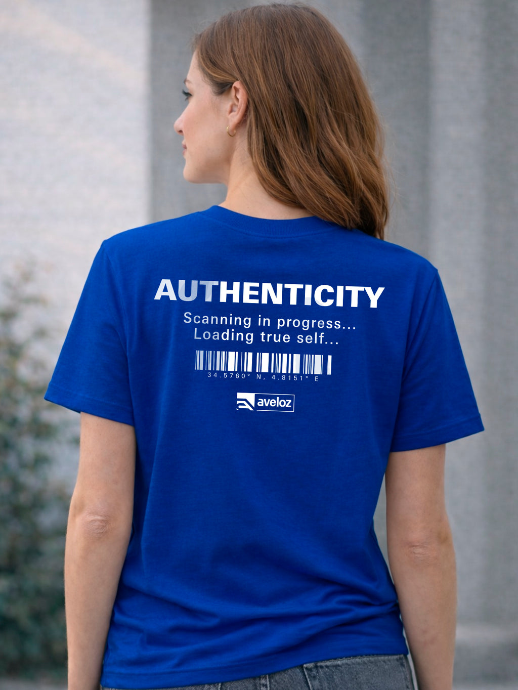 Camiseta Aveloz Feminina Authenticity Confortável 100% Algodão Azul marinho