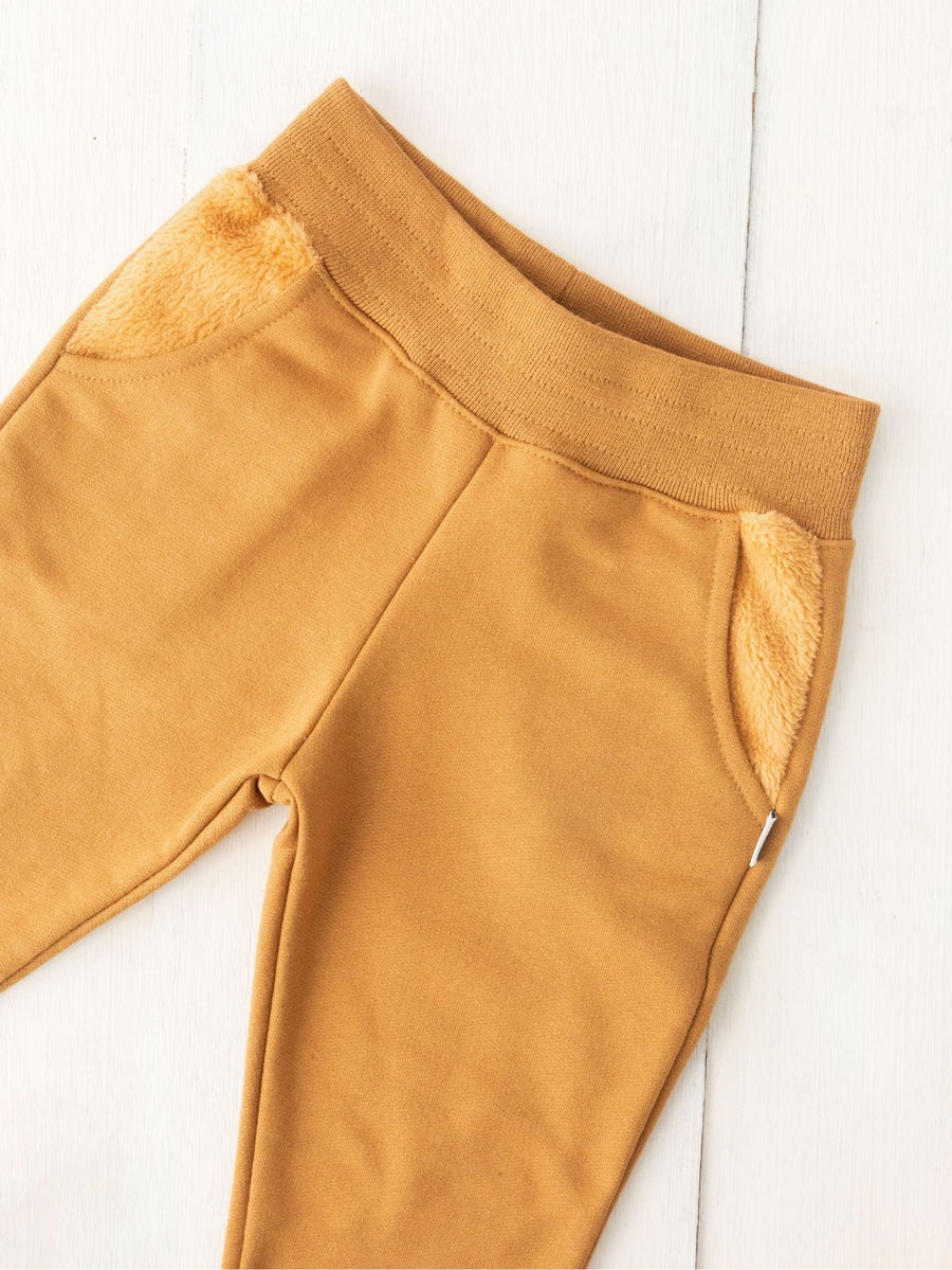 Calça Moletom Infantil Com Bolso Peluciado Aveloz Caramelo