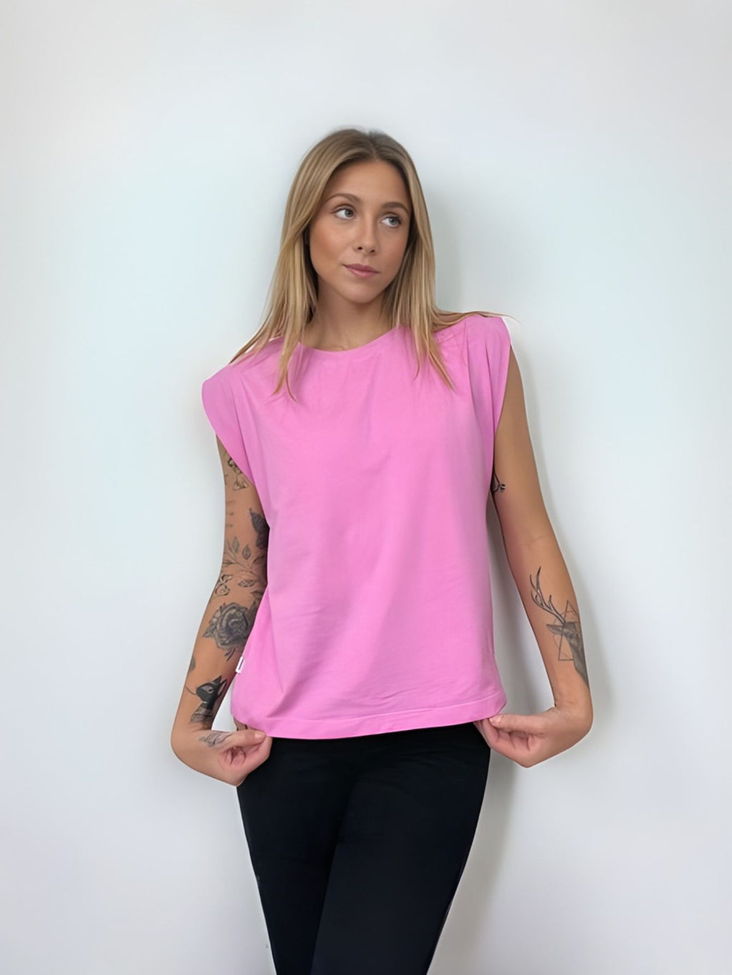 Camiseta Aveloz Feminina Muscle Tee Rosa Blush