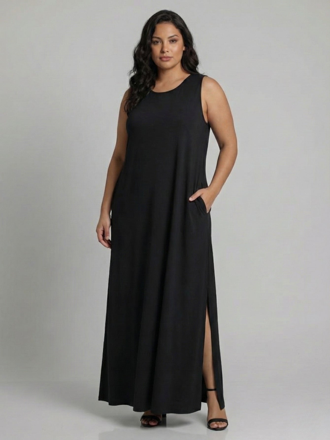 Vestido Longo Aveloz Viscolycra Soltinho Plus Size com Bolso Preto