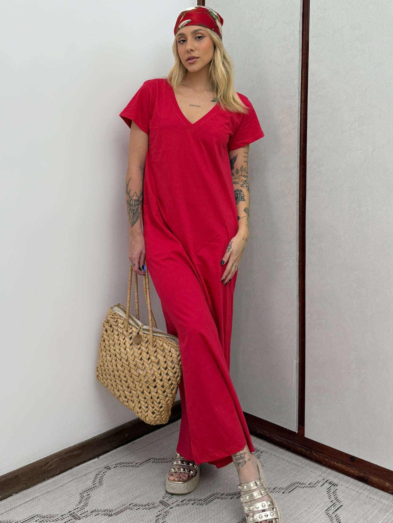 Vestido Longo de Algodão com Bolso Decote V Vermelho