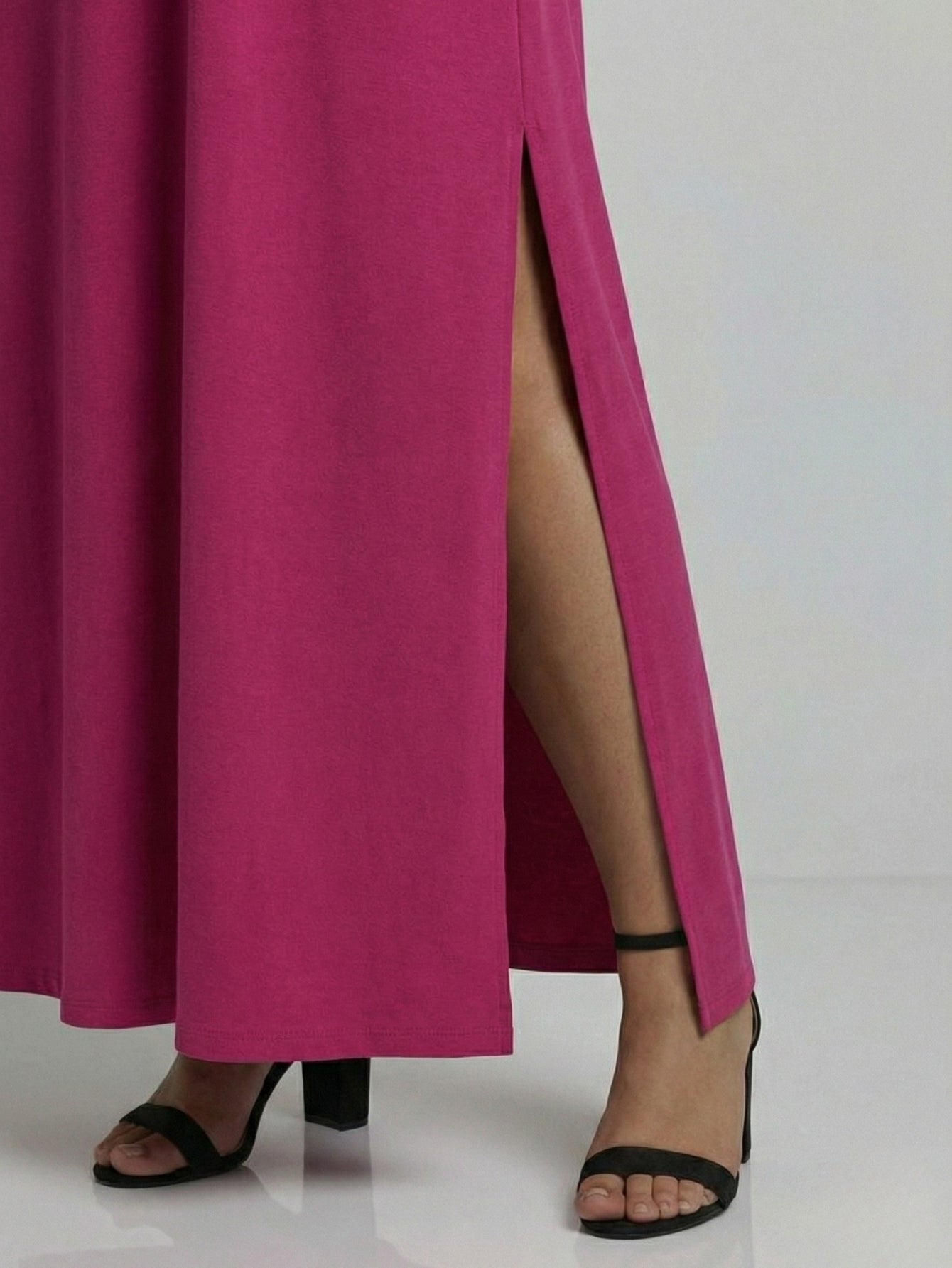 Vestido Longo Aveloz Viscolycra Soltinho Plus Size com Bolso Fucsia