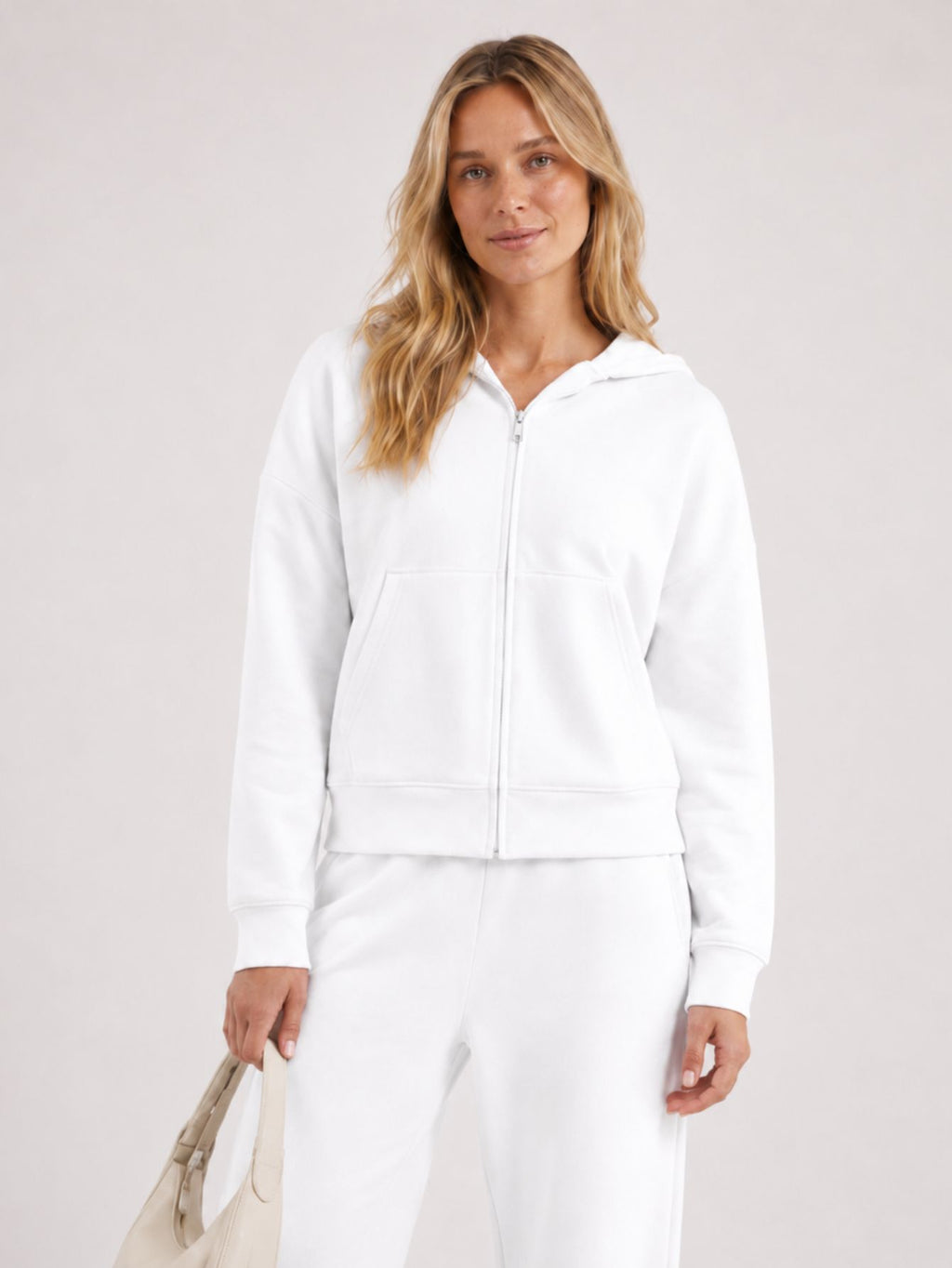 Conjunto Moletom Feminino Flow Aveloz Branco