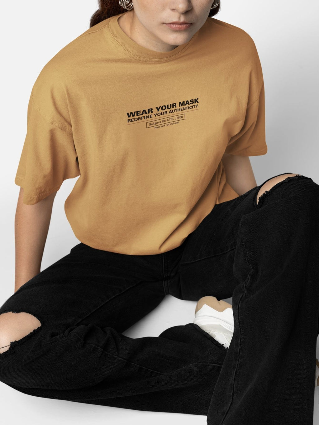 Camiseta Oversized Feminina Estampada Authenticity Streetwear Premium Bege