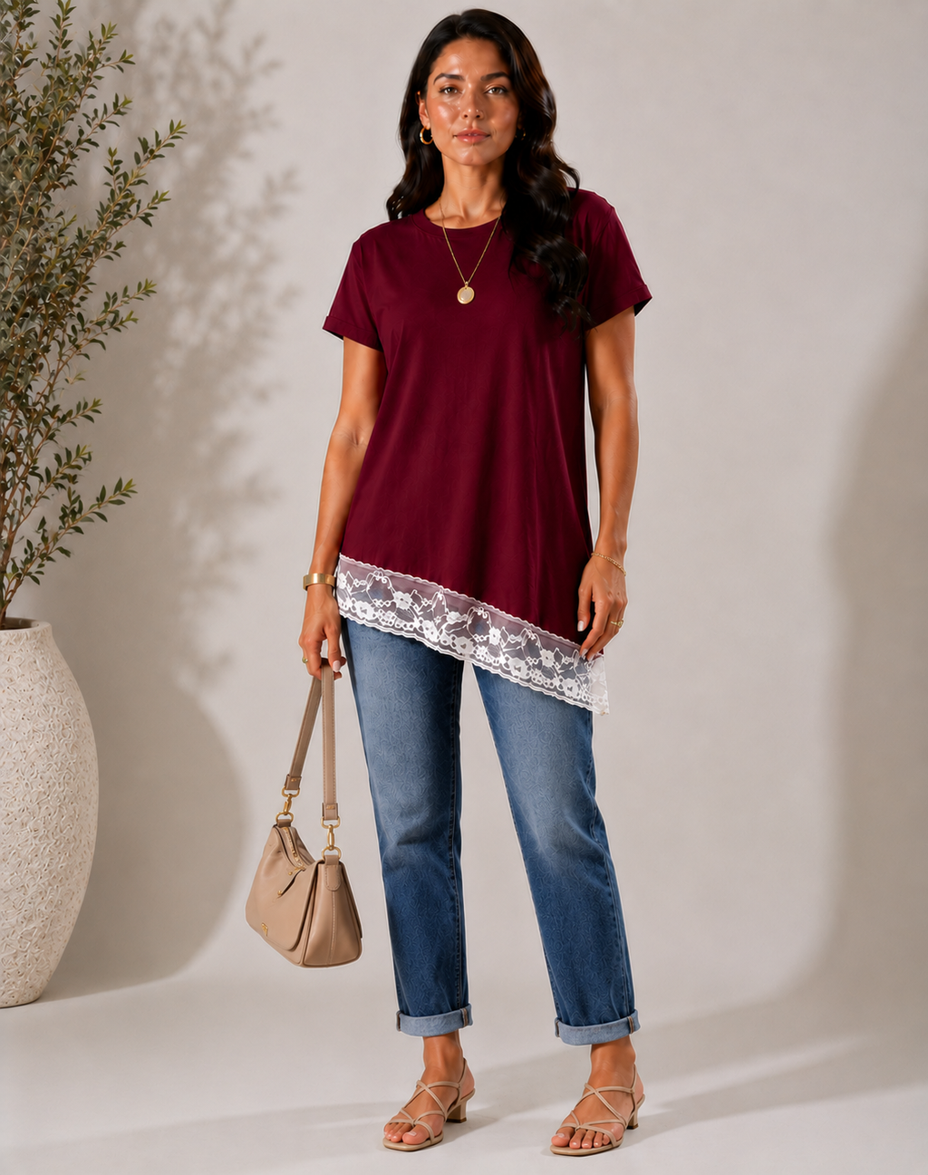 Blusa Assimétrica Feminina com Renda Bordô