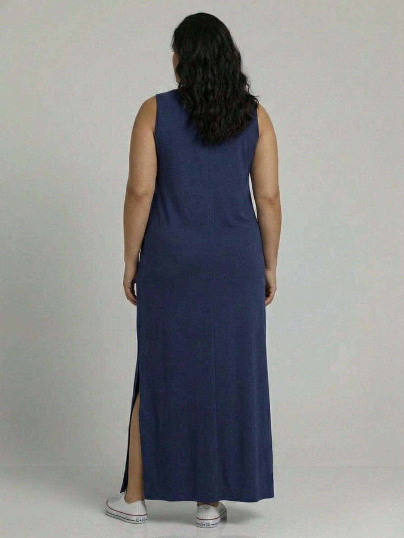 Vestido Longo Aveloz Viscolycra Soltinho Plus Size com Bolso Azul Marinho