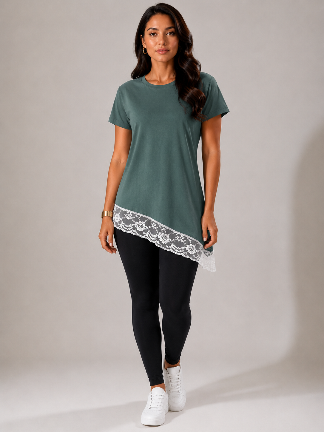 Blusa Assimétrica Feminina com Renda Verde Musgo