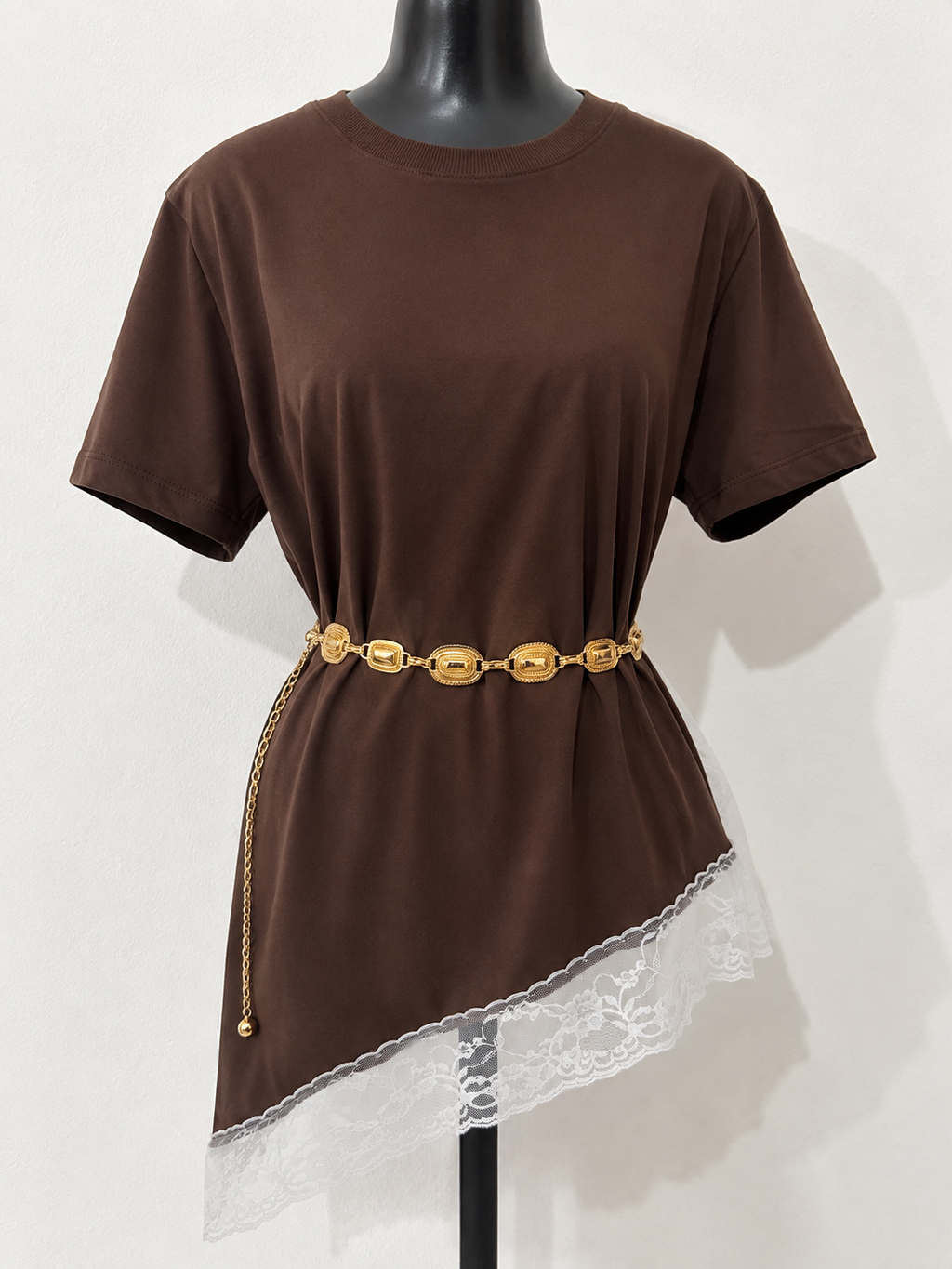 Blusa Assimétrica Feminina com Renda Marrom