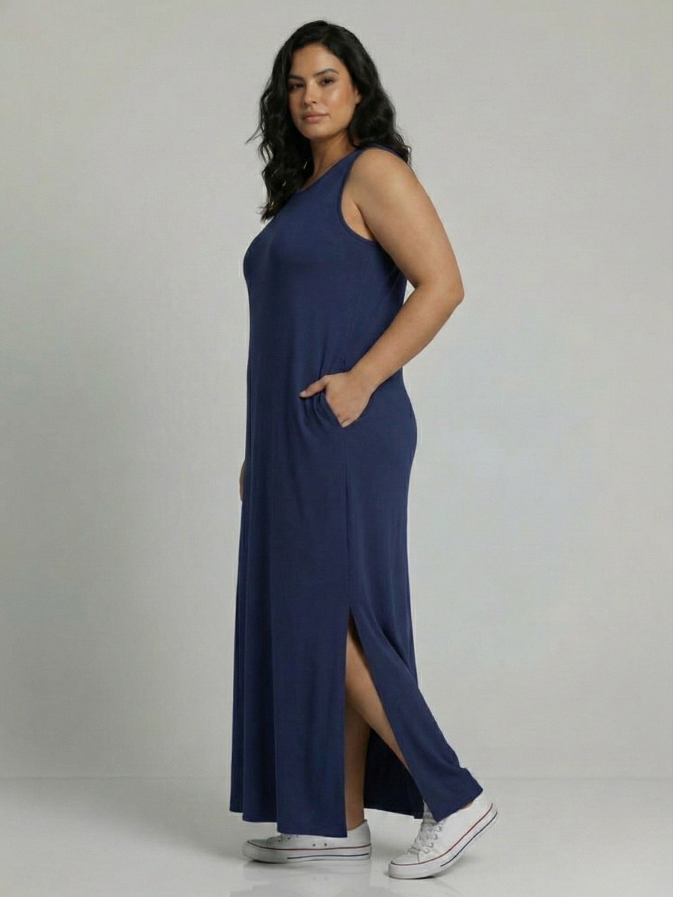 Vestido Longo Aveloz Viscolycra Soltinho Plus Size com Bolso Azul Marinho