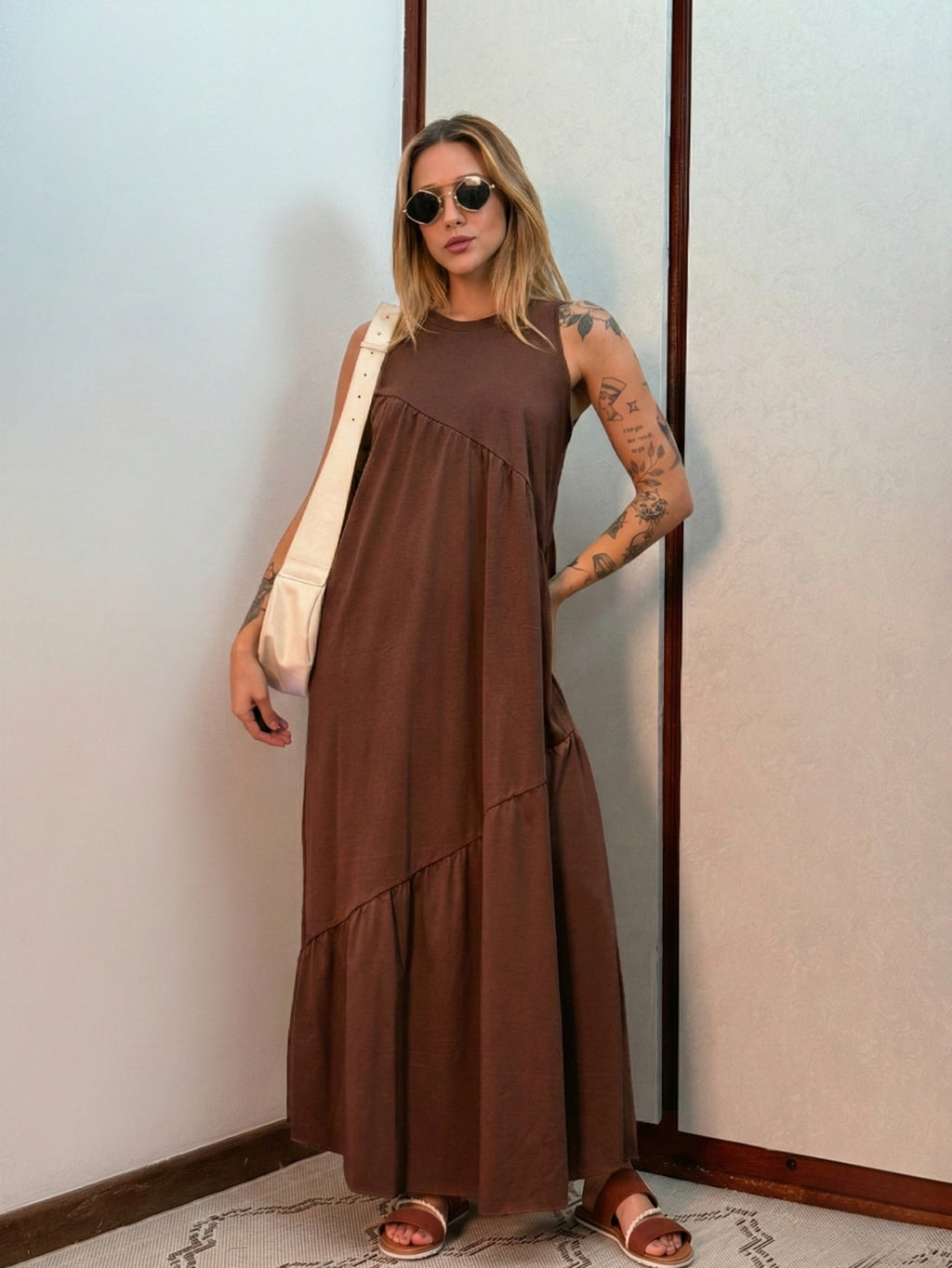 Vestido Longo Feminino Soltinho malha algodão Aveloz Marrom Escuro