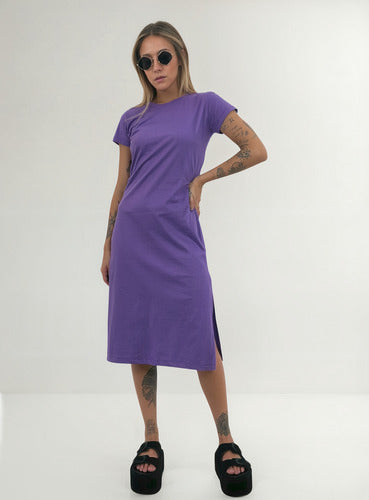 Vestido Midi Camiseta Com Fenda Aveloz Roxo
