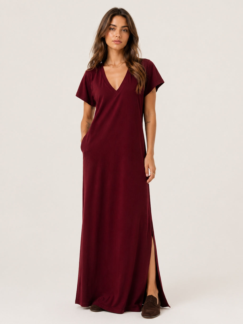 Vestido Longo de Algodão com Bolso Decote V Bordô
