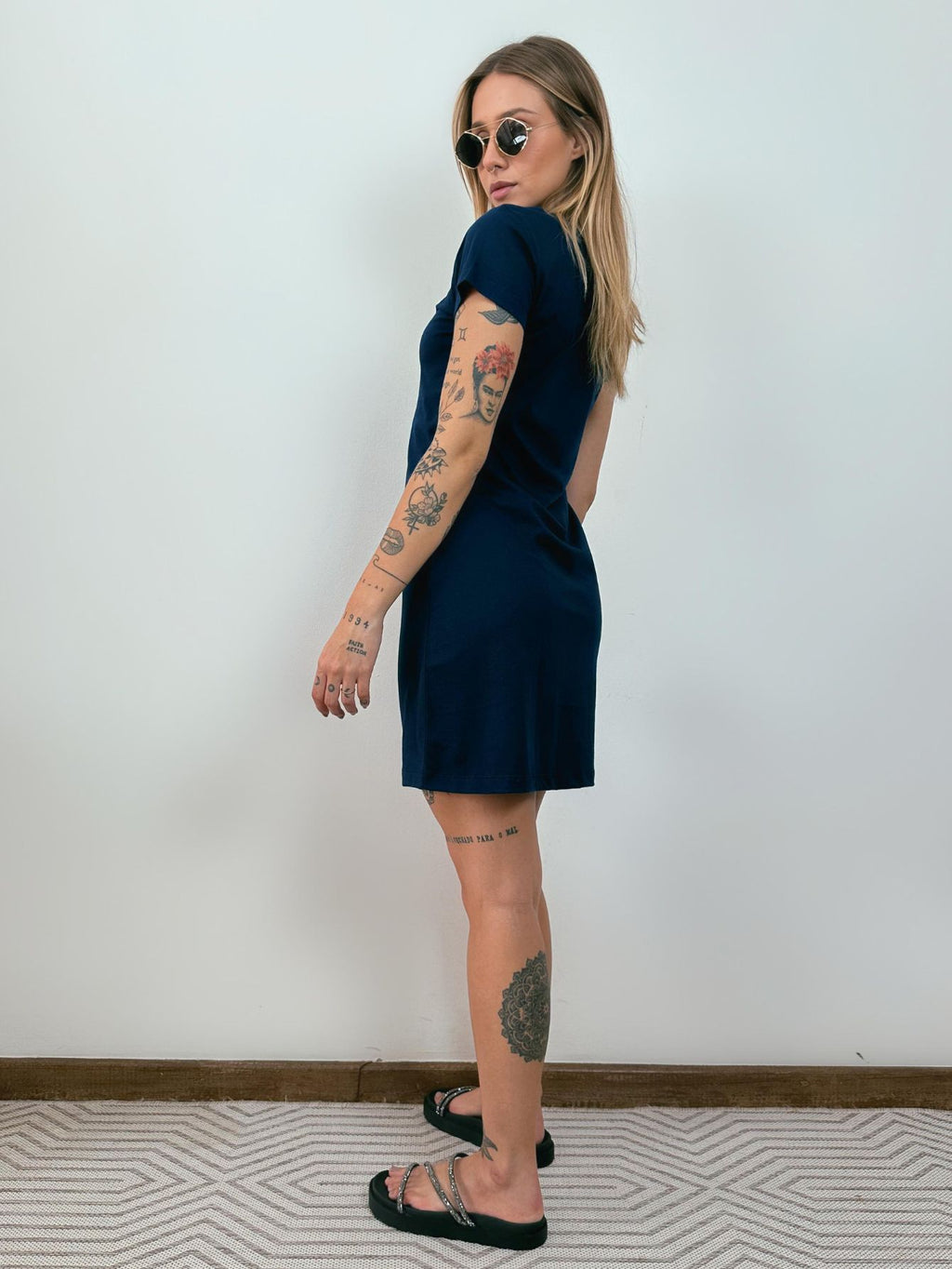 Vestido T-Shirt Camisetão Aveloz Marinho