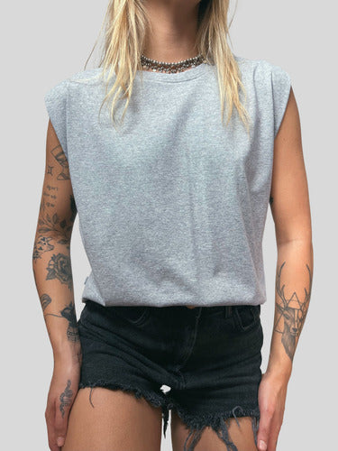Camiseta Aveloz Feminina Muscle Tee Cinza