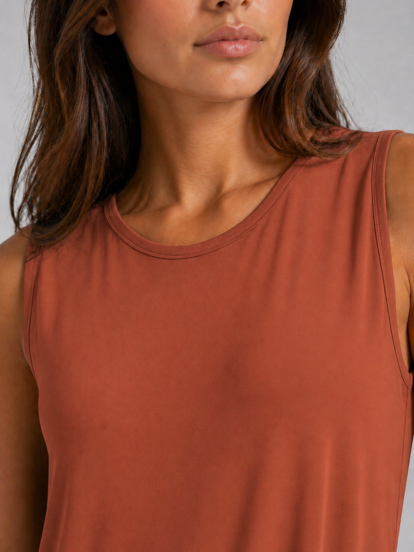 Vestido Longo Aveloz Viscolycra Soltinho com Bolso Ferrugem