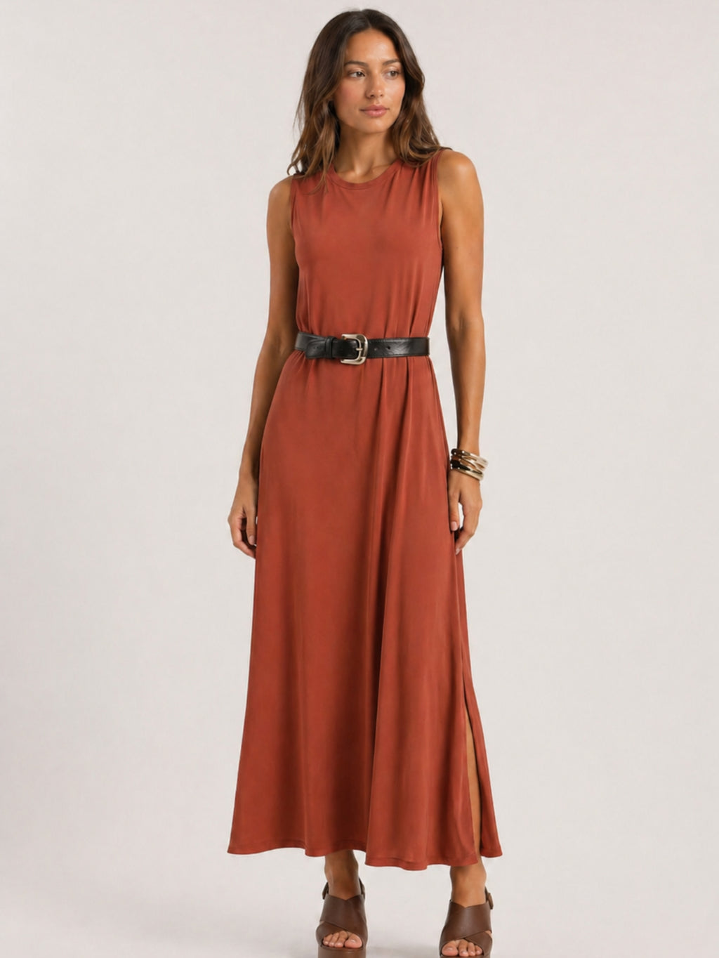 Vestido Longo Aveloz Viscolycra Soltinho com Bolso Ferrugem