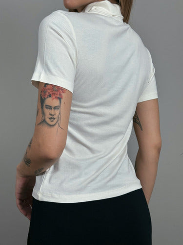 Blusa Gola Alta Manga Curta Em Viscolycra-off White Off White