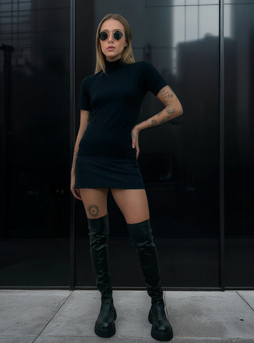 Blusa Gola Alta Manga Curta Em Viscolycra-preta Preto