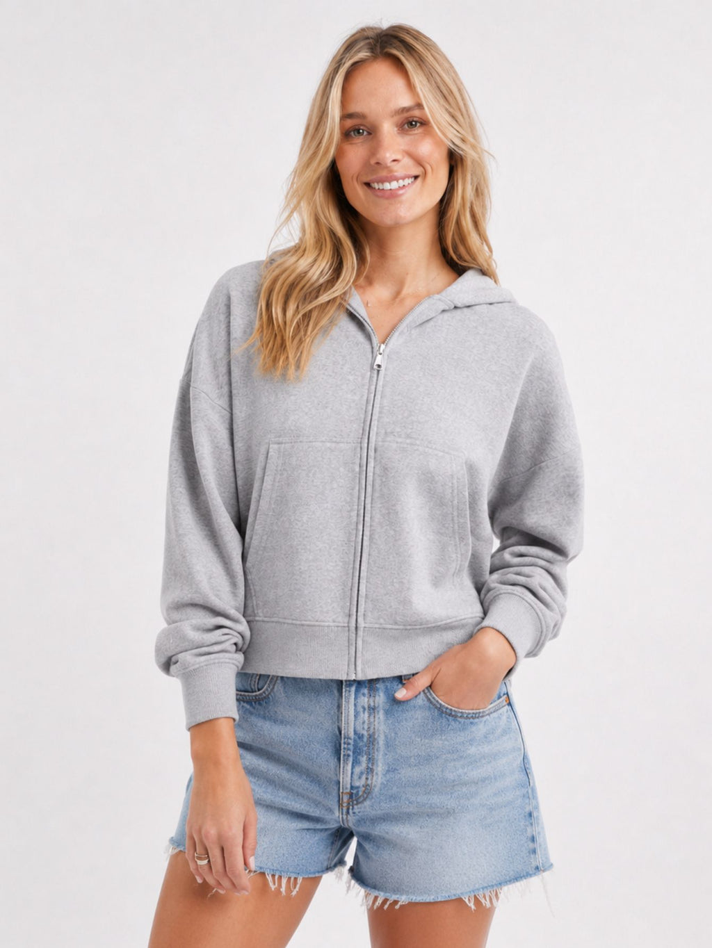 Jaqueta Moletom feminina Cropped Flow Aveloz com zíper e Capuz Cinza