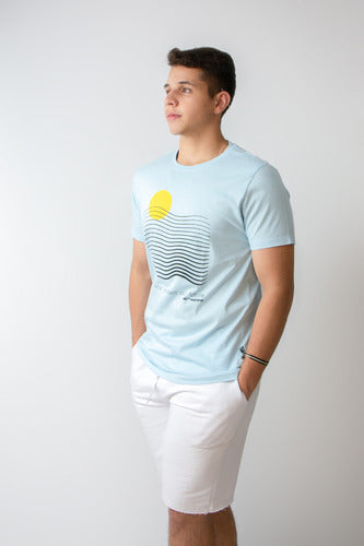 Camiseta Aveloz Wave- Azul Claro