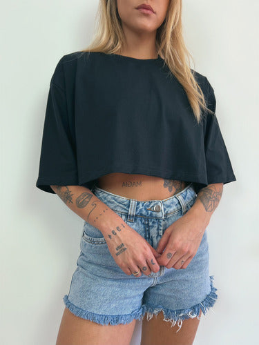 Camiseta Cropped Oversized Aveloz- Preta Preto