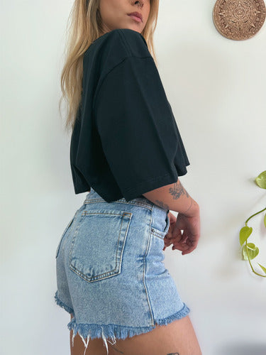 Camiseta Cropped Oversized Aveloz- Preta Preto