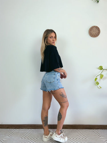 Camiseta Cropped Oversized Aveloz- Preta Preto