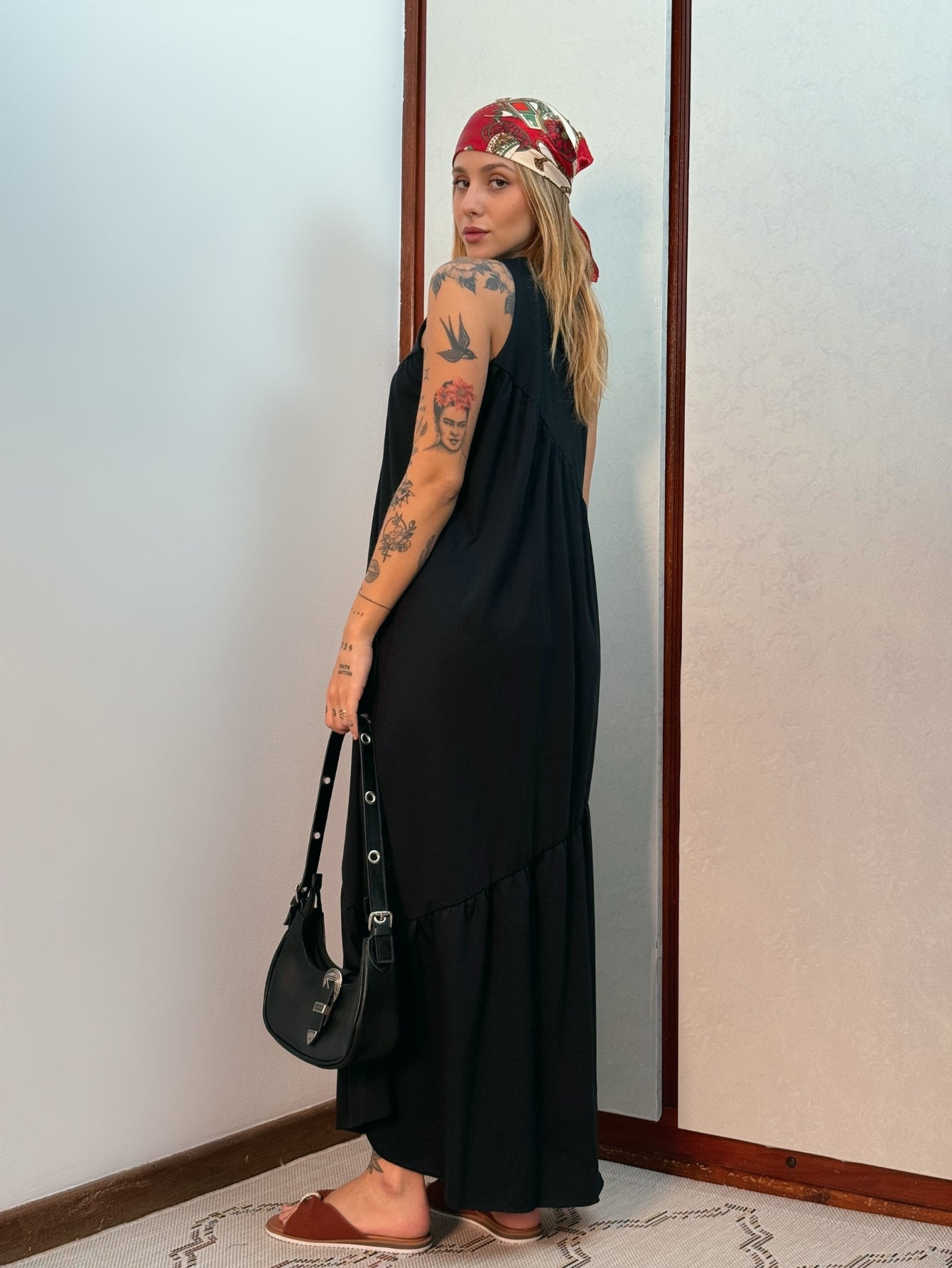Vestido Longo Feminino Soltinho malha algodão Aveloz Preto