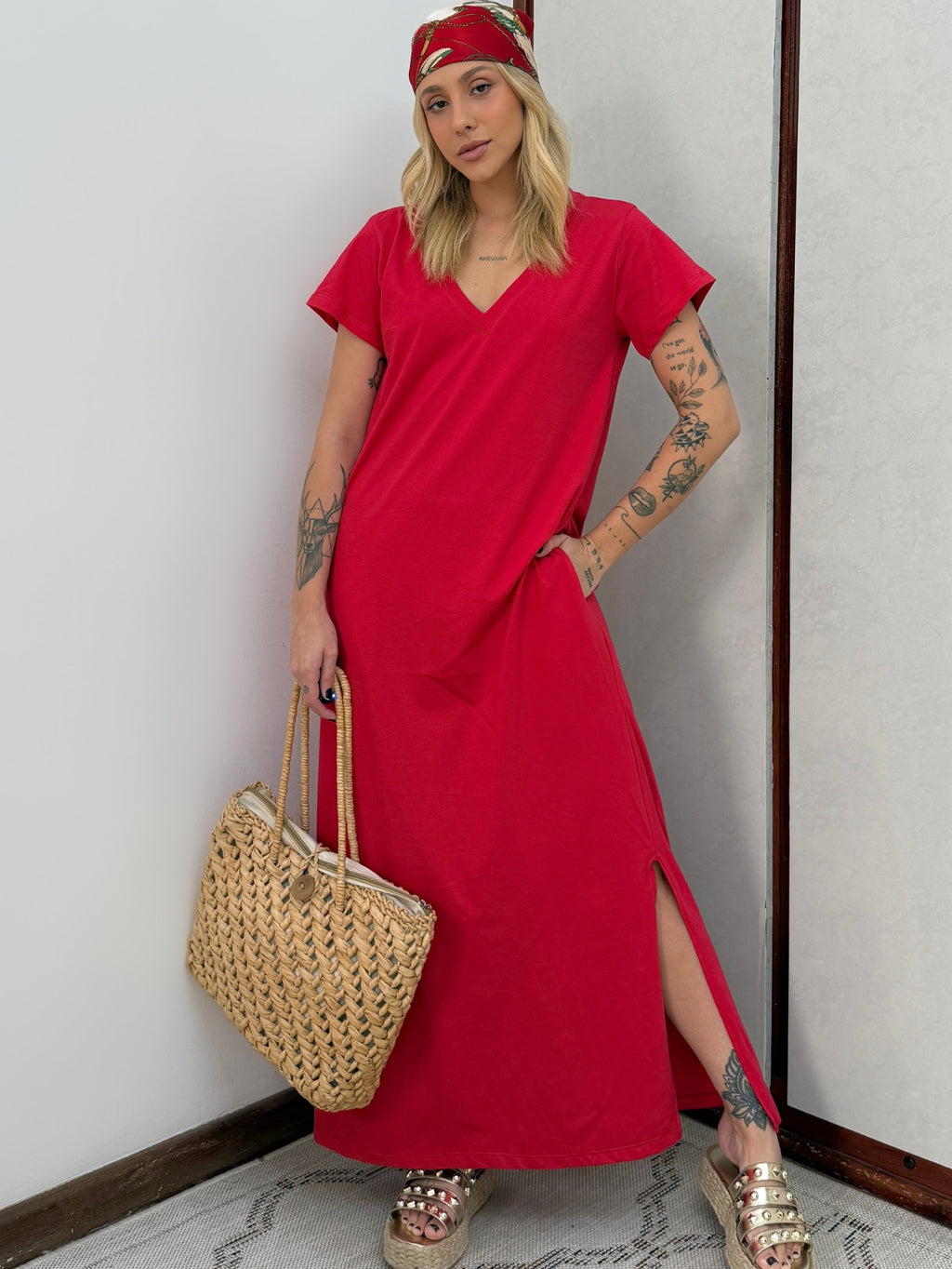 Vestido Longo de Algodão com Bolso Decote V Vermelho