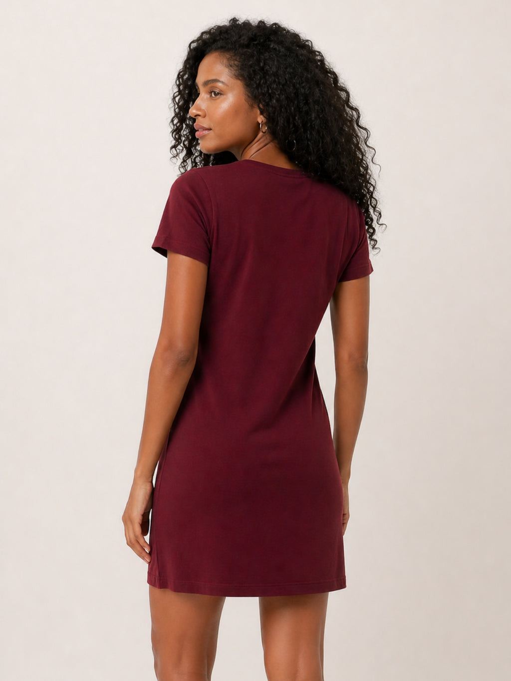 Vestido T-shirt Camisetão Aveloz Bordô